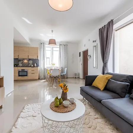 Apartament P&o Metro Wilanowska